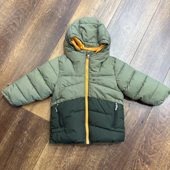 Columbia Boys Arctic Blast Two-Tone Green Puffer Jacket Ski Winter - Picture 1 of 9
